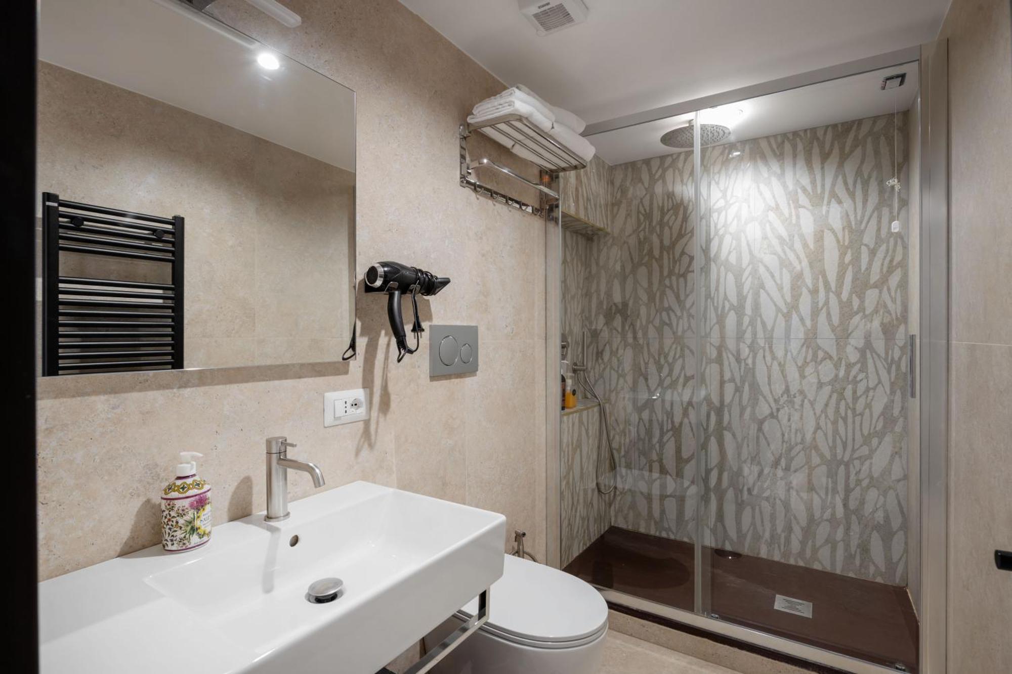 Joyful 148 Luxury Guest House Powered By Joyful Termini Boutique Guest House Rome Extérieur photo